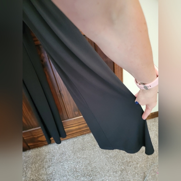 Black wide leg Jumpsuit by White House Black Market - Picture 11 of 13